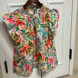 THML top. NWT. Size medium.